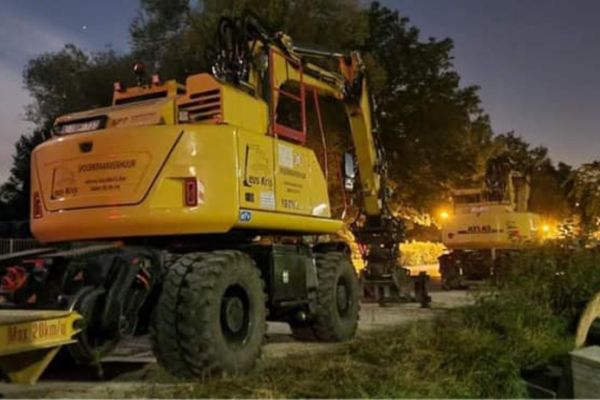leus-kris-spoorwerken91EC57979-8C13-799F-25B5-A2D62C4D12E3.jpg